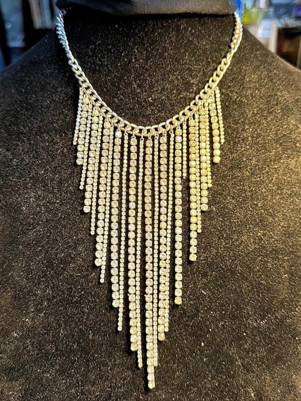 Halogen by Nordstrom Rhinestone Fringe Statement Necklace in Silver & clear